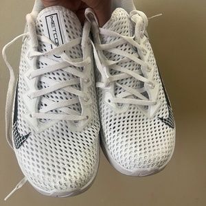 Nike white Mextcon shoes
